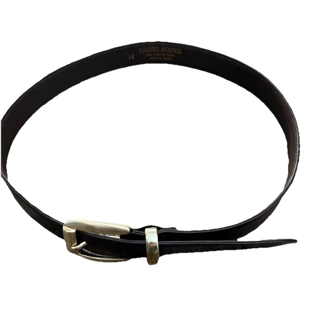 Bergdorf Goodman Women's Belt Brown Leather size medium vintage 27 3/4"x 29 3/4"